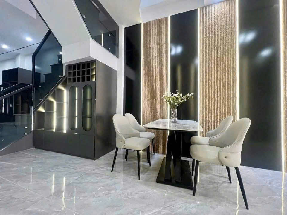 CHO THUÊ NHÀ MẶT TIỀN TRUNG TÂM THANH KHÊ – ĐÀ NẴNG