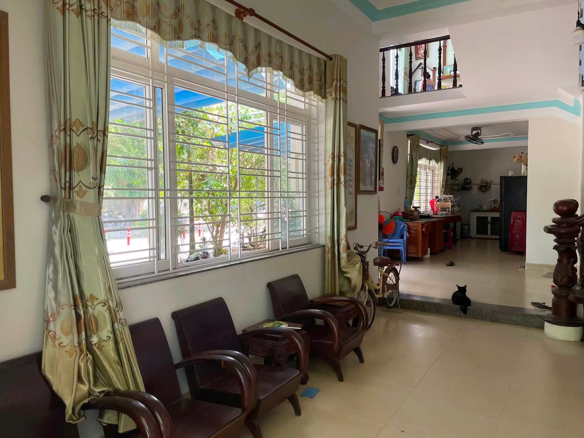 Cho thuê nhà 2 tầng lô góc – MẸ THỨ, Hoà Xuân (gần Sân vận động)