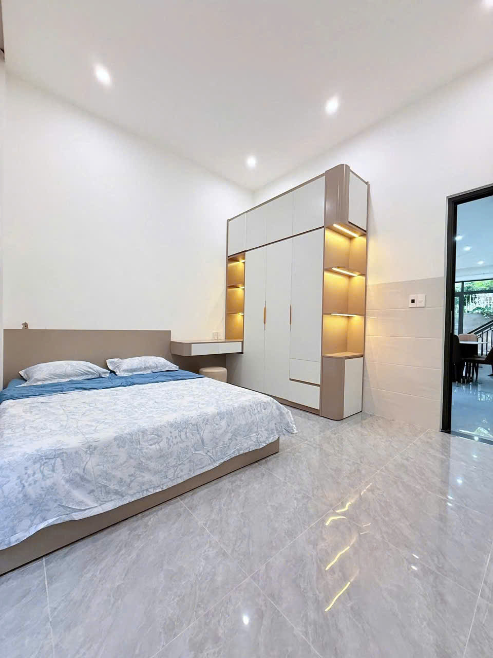 *CN: P khách, bếp, 3PN, 2WC, P thờ