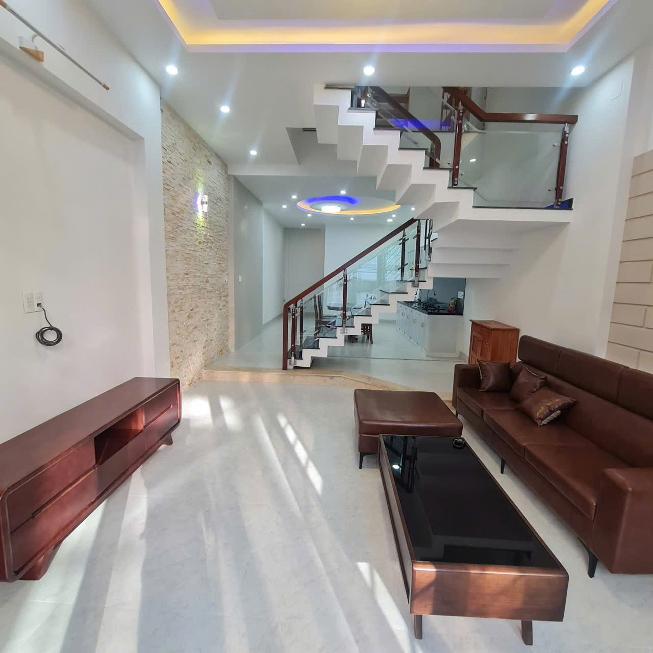 LVCC Cho thuê nhà 3 tầng mặt tiền Phan Huy Ôn, Hoà Cường – New 100%