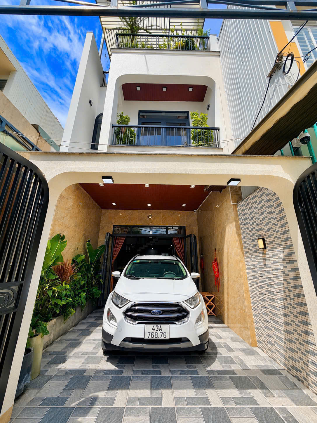 CHO THUÊ NHÀ MẶT TIỀN ĐỒNG BÀI 2 – LIÊN CHIỂU