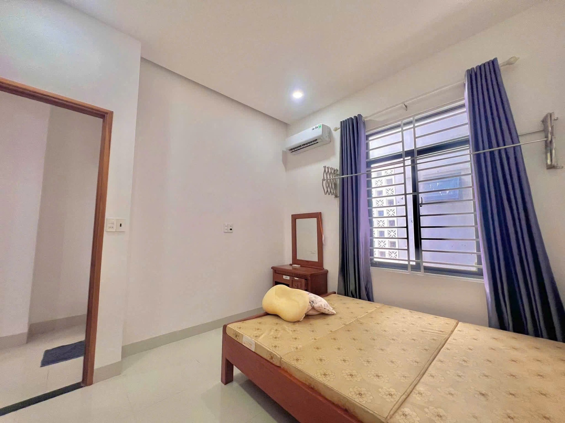 Cho thuê tầng 1 nhà MT Thái văn Lung – Hoà Xuân – Đang cập nhật